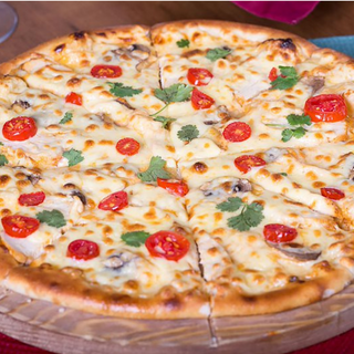 Пицца с курицей том ям (350гр)