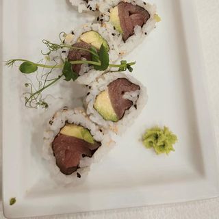 86.Uramaki tekka avocado