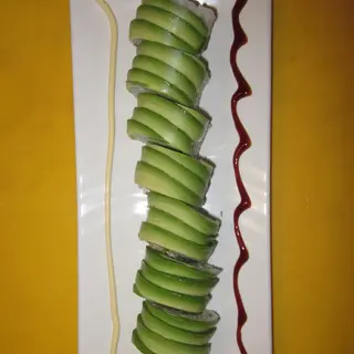 89-Uramaki Dragón Verde Langostino Tempura (8 Pzs.)