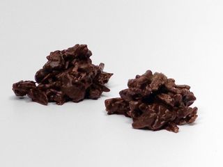 Цукерка Роше молочний шоколад