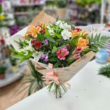 Ramo de Alstroemerias