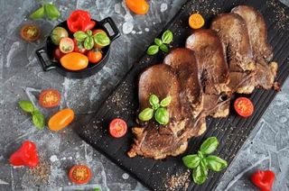 Телешки език в масло (200г)