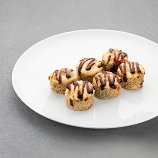 Rolka zapiekana z tuńczykiem i awokado