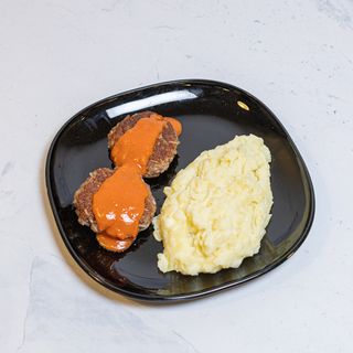 Ćufte s pire krumpirom