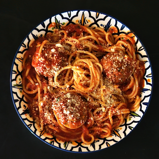 Spaghetti & Balls - Chiftelute cu spaghete