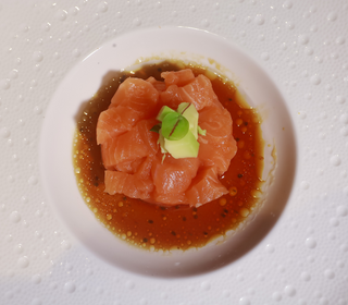 T1 Tartara di salmone