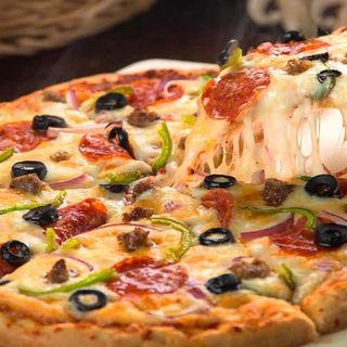 Pizza De Gambas (Mediana)