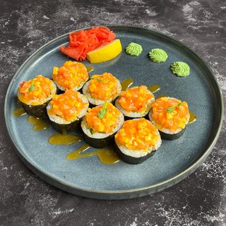 Рол з вугрем, тартаром з лосося і соусом манго-чилі (330г)  