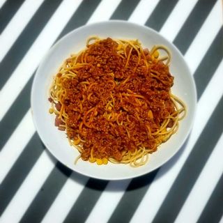 Massas : PENNE  ou ESPARGUETE + 3 Ingredientes