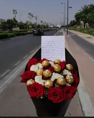 باقة ورد وشكولاطة 