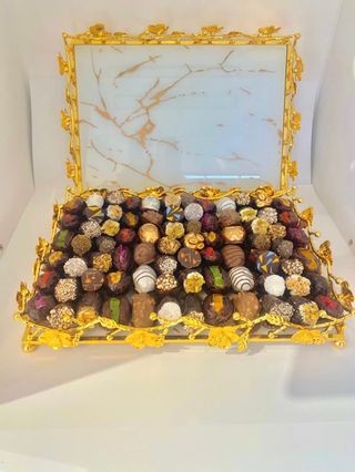 Plateau À Fleurs Dorées 2,4kg