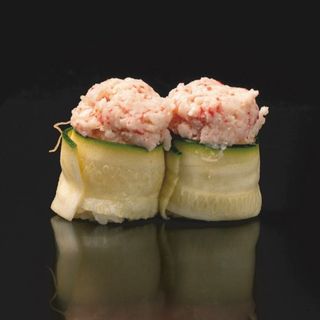 147. Gunkan surimi