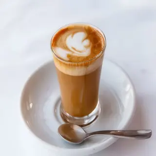 Café cortado.