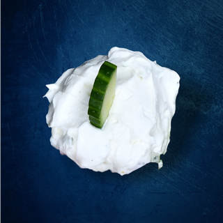 SOS DE TZATZIKI - JUMATATE DE PORTIE