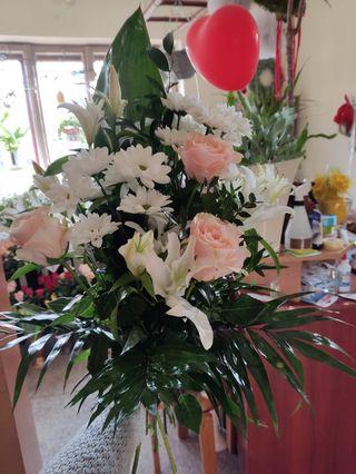 Wiązanka pogrzebowa na liściu