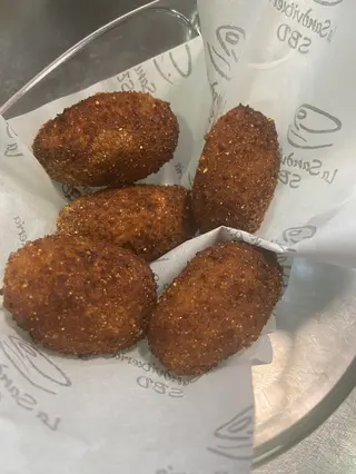 Croquetas caseras de pollo rostisado (5 ud)