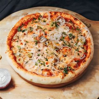 Pizza TONNO E CIPOLLA