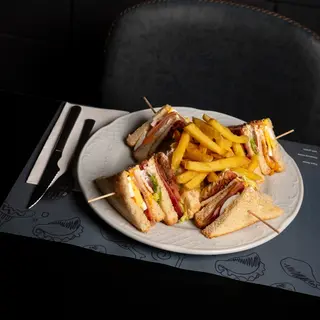 Sándwich Coyunda