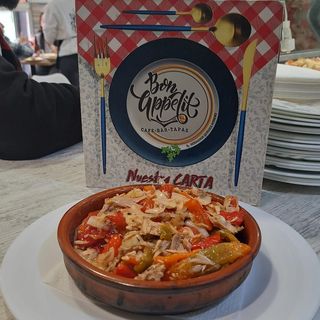 Melva Con Pimientos (Plato)