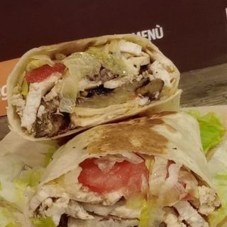Wrap al pesce spada marinato al bergamotto con maionese al bergamotto 