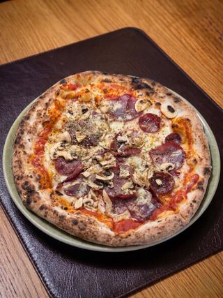 Pizza Capricciosa