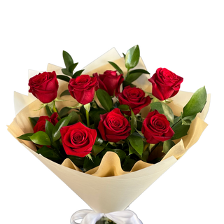 Buchet cu trandafiri rosii