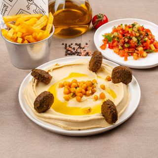 Falafel & Hummus