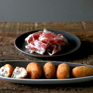 CROQUETA DE JAMÓN IBÉRICO