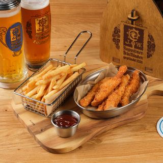 ქათმის ნაგეთსი და ფრი