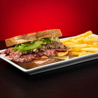 Sándwich Super de Hamburguesa