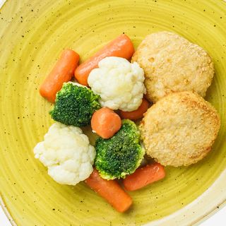 Котлетки з індички з овочами