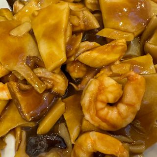 57.Gambas con bambu y setas chinas 