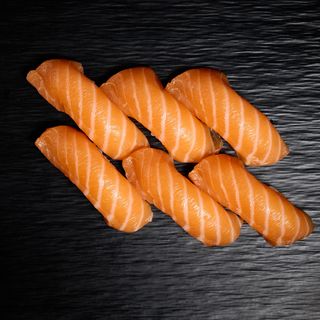 Box 1 - Nigiri Salmón (6p)