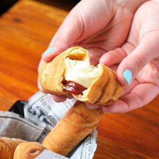 Tequeños de guayaba y queso ( 4 uds )