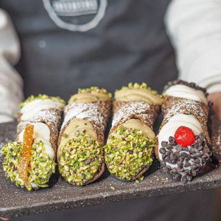 Cannoli grandes -  Caja - 6 piezas