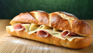 Panuozzo con provola e speck