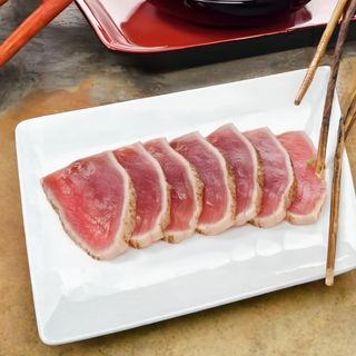 136.Tataki De Atún (8 Pzs.)