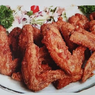 Alitas de Pollo 6unds + Patatas + Refresco 