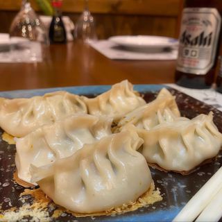 7. Gyozas De Cerdo Y Verduras A La Plancha (6 Uds.)