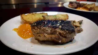 Entrecot De Bou A La Taverna Del Pintxo