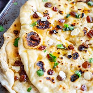 Peshawari (Dry Fruit Naan)