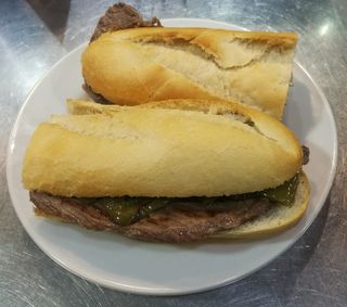 Bocadillo de filete de ternera
