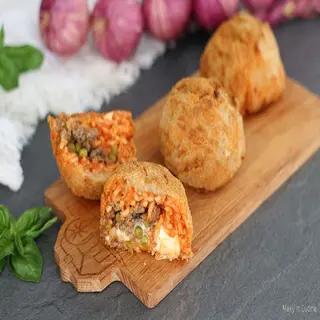 Arancino napolitano (1 ud.)
