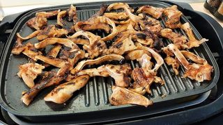 Свински уши на скара (250г)