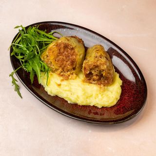 Punjene paprike sa mesom i pireom