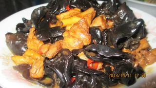 99.Pollo Con Mouchs