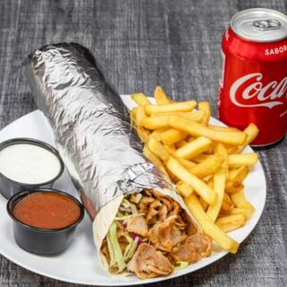Menú Kebab Con Patatas Y Bebida