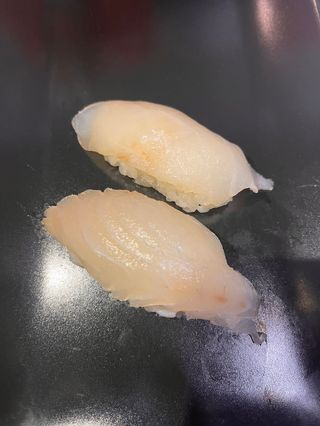 49 Nigiri branzino - 2 pezzi