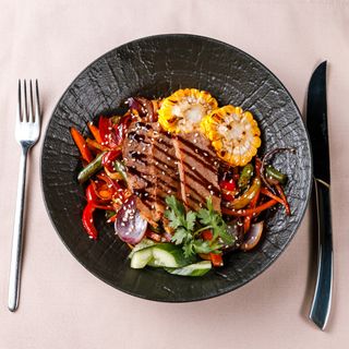 Wok с говядиной