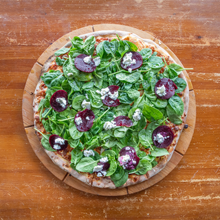 Pizza z burakiem - 32 cm